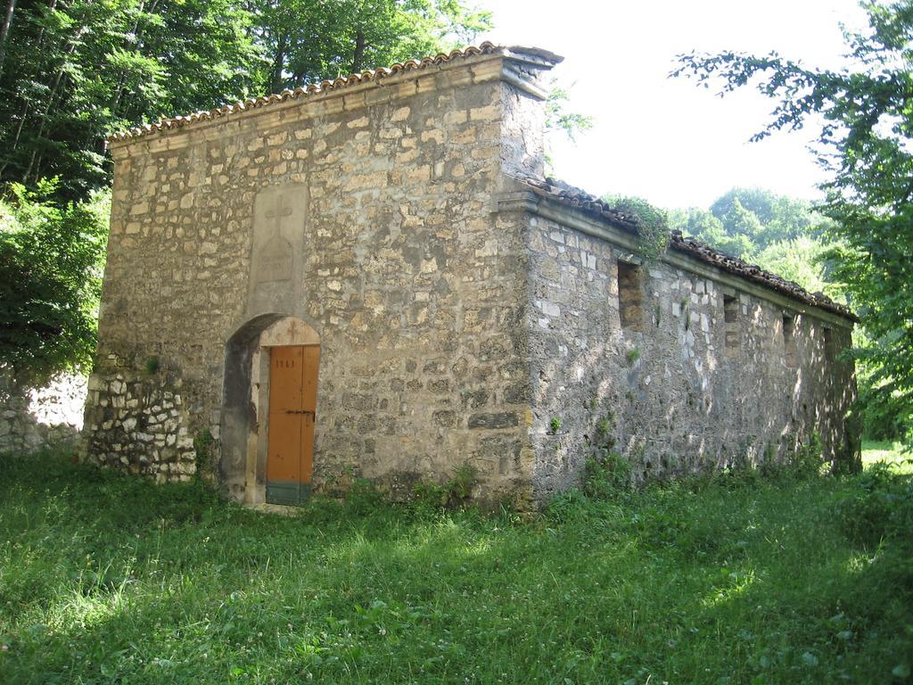 Hotel Casale Isola del Gran Sasso dʼItalia Esterno foto